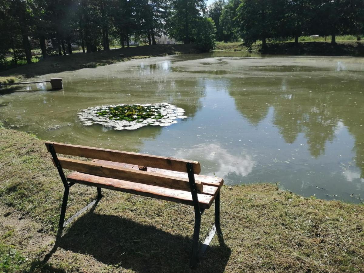Bečov nad Teplou Apartmany U Becova Nad Teplou מראה חיצוני תמונה