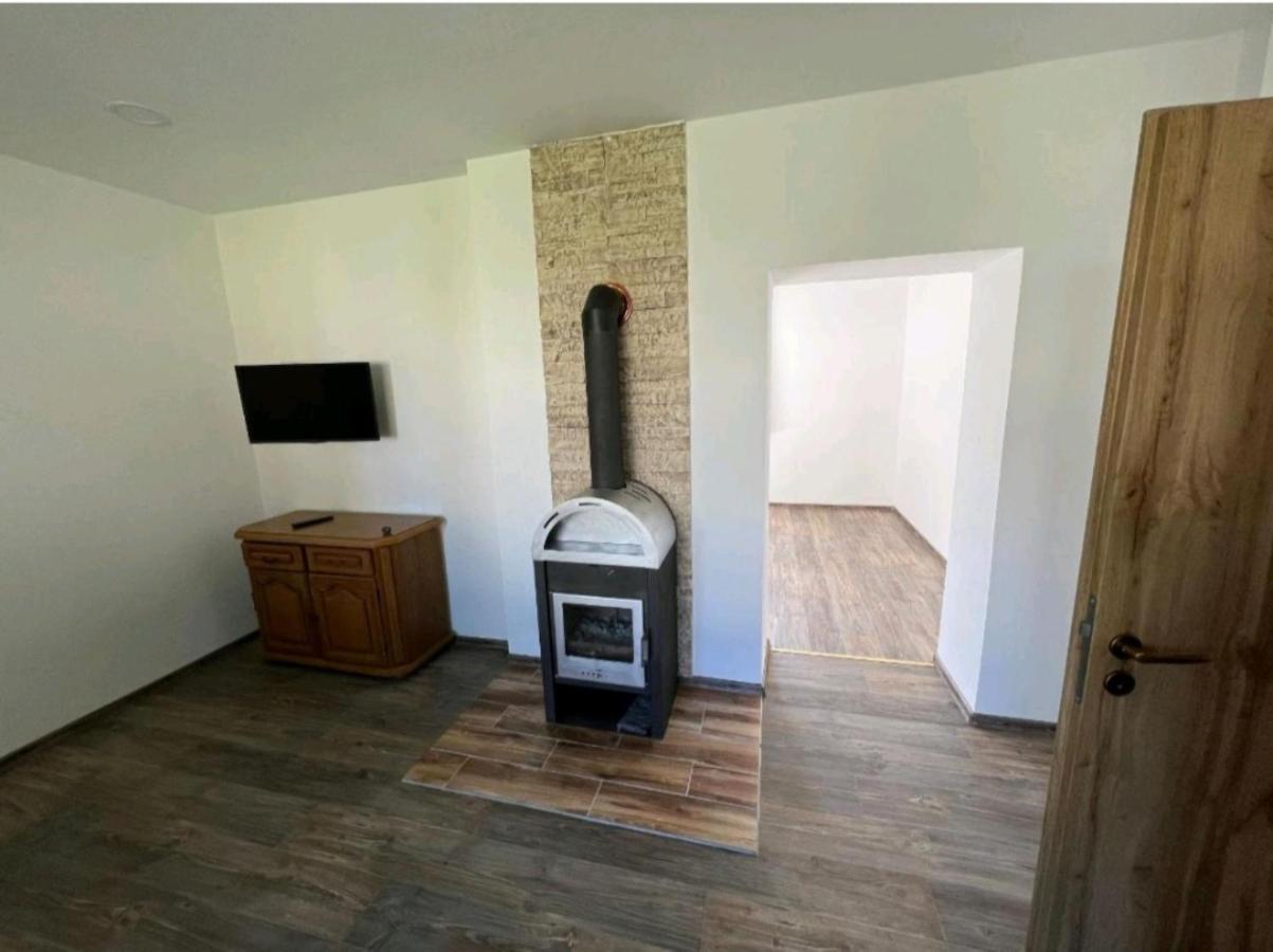 Bečov nad Teplou Apartmany U Becova Nad Teplou מראה חיצוני תמונה